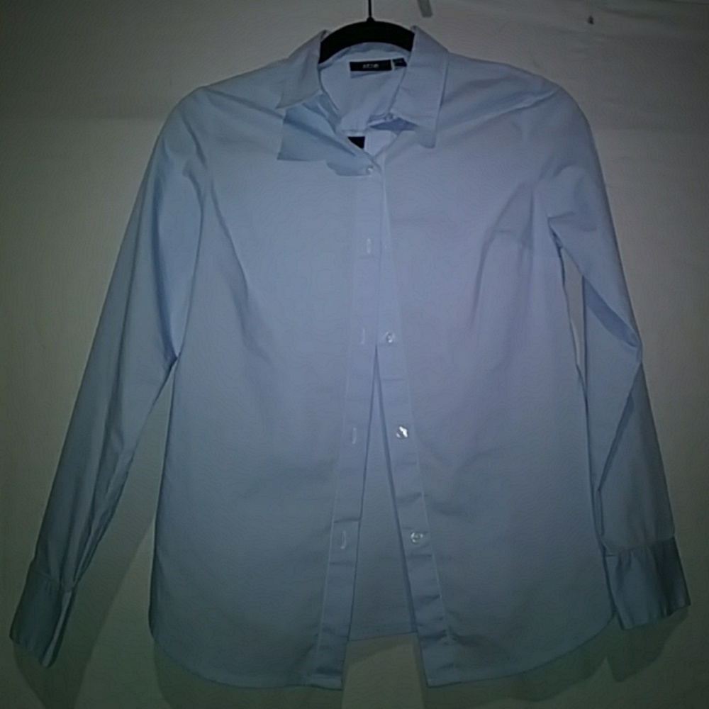 APT 9 blue shirt size pXS
